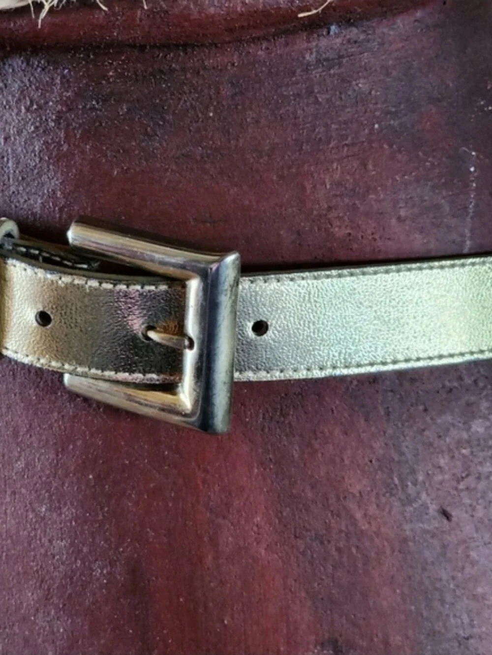 Gold Women's Fashion Belt with Buckle 1